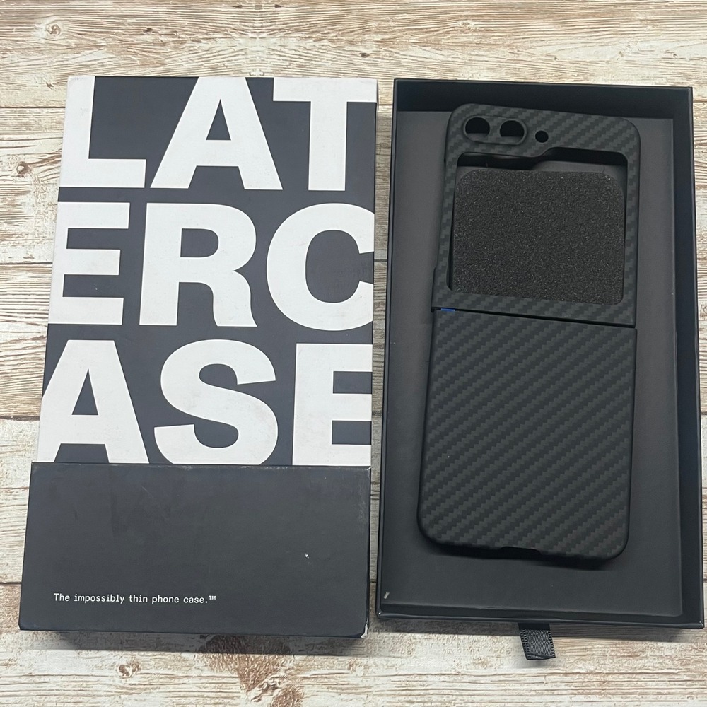 Latercase Galaxy‎ Z Flip 5 Classic Phone Case Impossibly Thin New Open Box